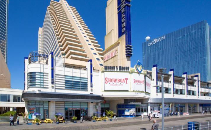 Cozysuites At Showboat Spacious 2Br 3Ba Ocean Front Condo Атлантик Сити Екстериор снимка